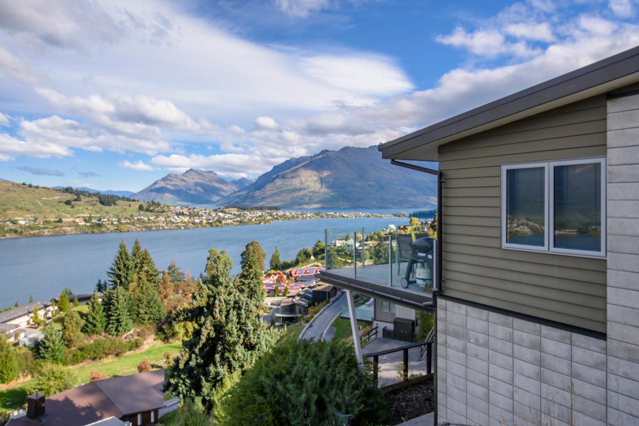 Contemporary Hilltop Abode Queenstown Kültér fotó