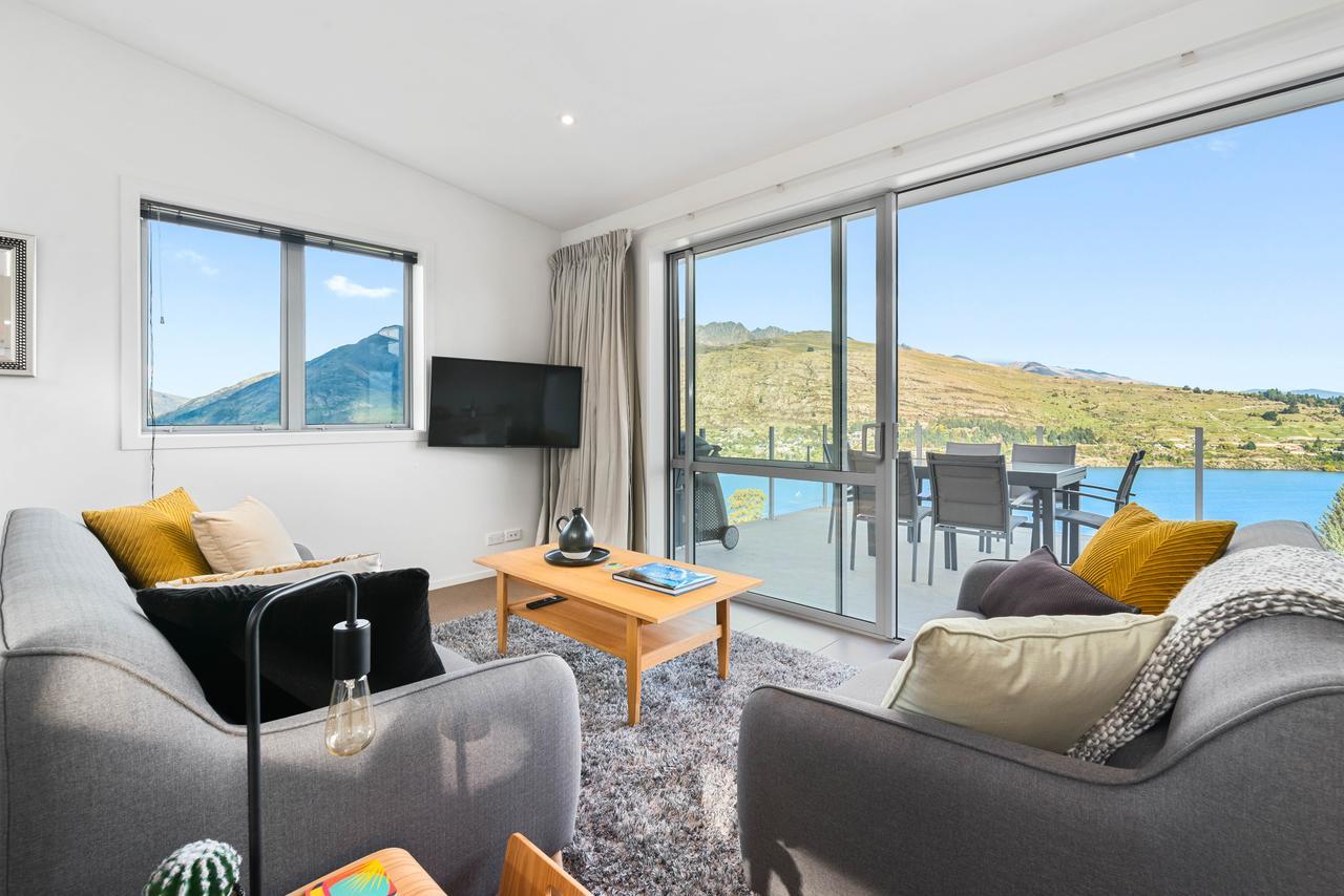 Contemporary Hilltop Abode Queenstown Kültér fotó